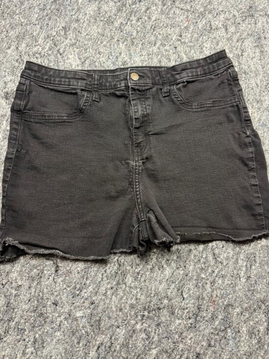 wild fable Pants - Womens High Rise Skinny Denim Shorts Washed Black Raw‎ Hem 16/33R